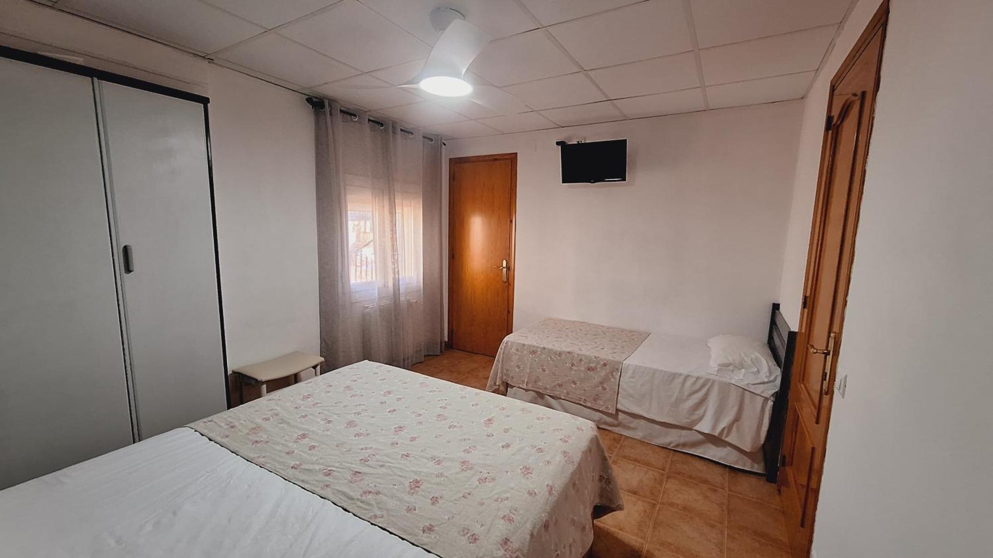 Fonda Toldra Ξενοδοχείο Ulldemolins Εξωτερικό φωτογραφία